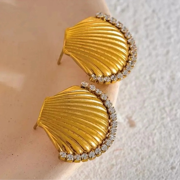 Anthropologie Seashell 18K Gold Stainless Steel Waterproof Crystal Earrings - Picture 4 of 10